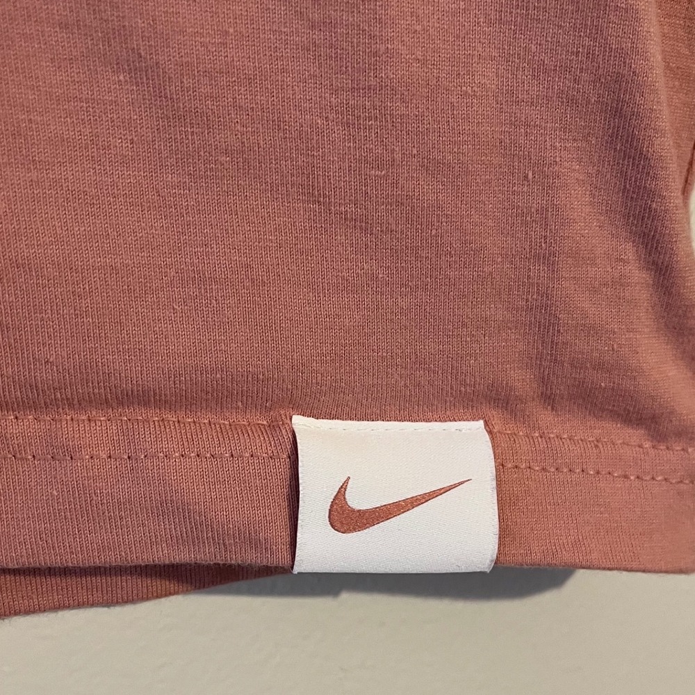 Nike Swoosh Philadelphia Phillies Baseball Boxy Pink T-Shirt Tee Women's Medium - Picture 4 of 11